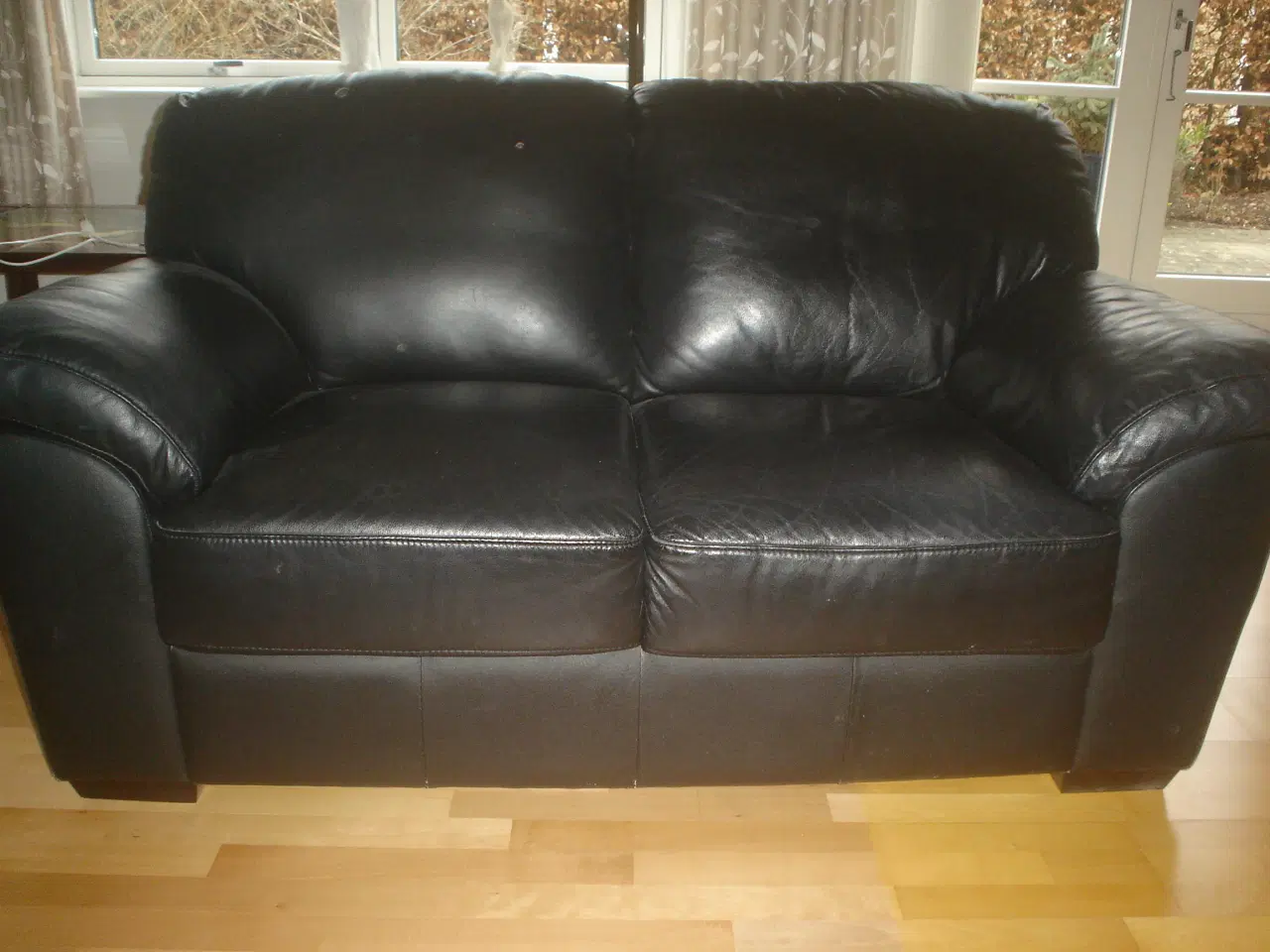 Billede 2 - Sort læder sofa