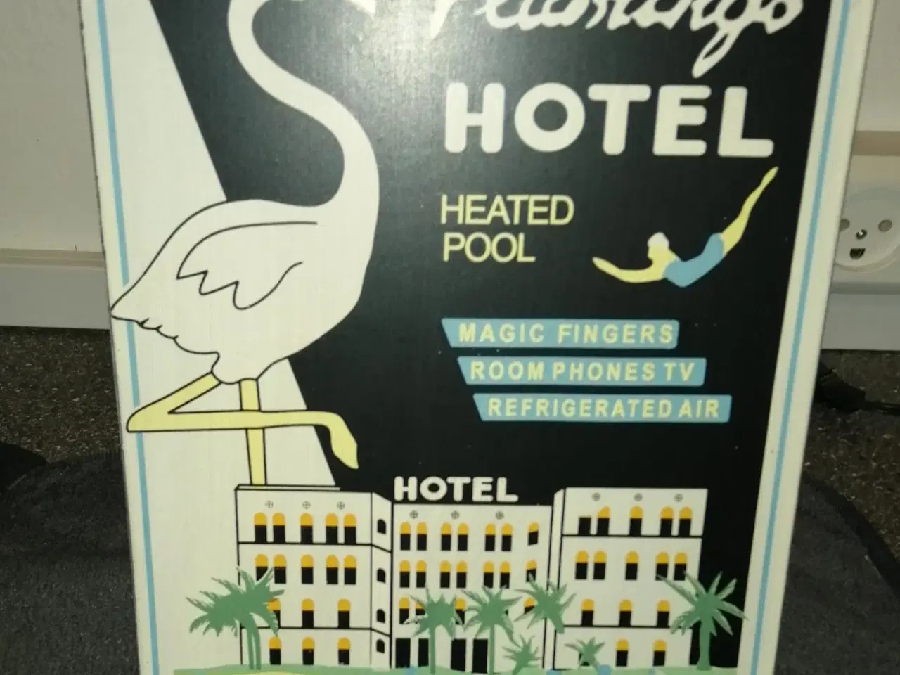 Billede 1 - METAL SKILT, FLAMINGO HOTEL, SOM NYT