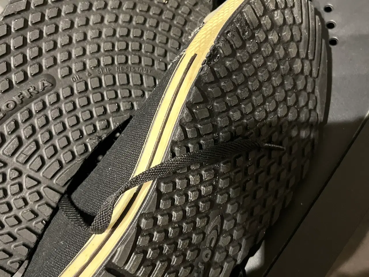 Billede 3 - Helt ny sikkerhedssko