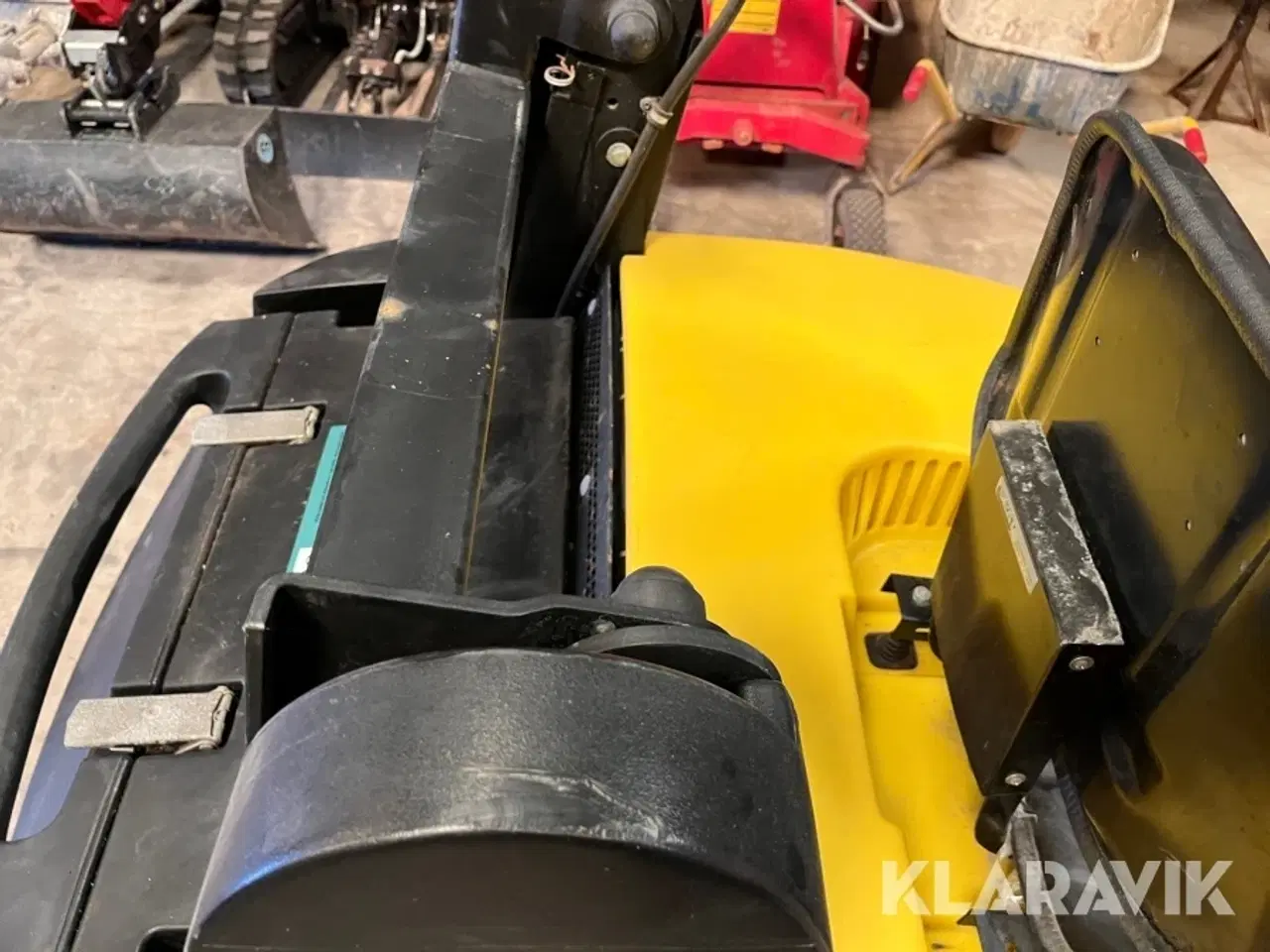 Billede 10 - Fejesuge maskine Kärcher KMR 1250 B