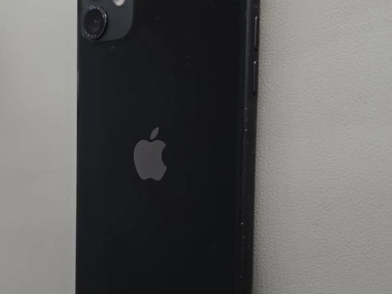 Billede 3 - iPhone 11 Sort (64 GB) 