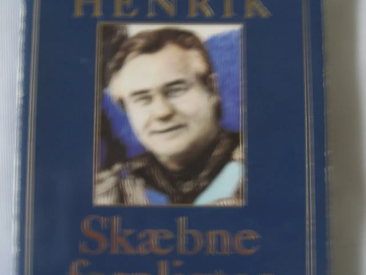 Billede 3 - 3 bøger om dronning Margrethe og prins Henrik