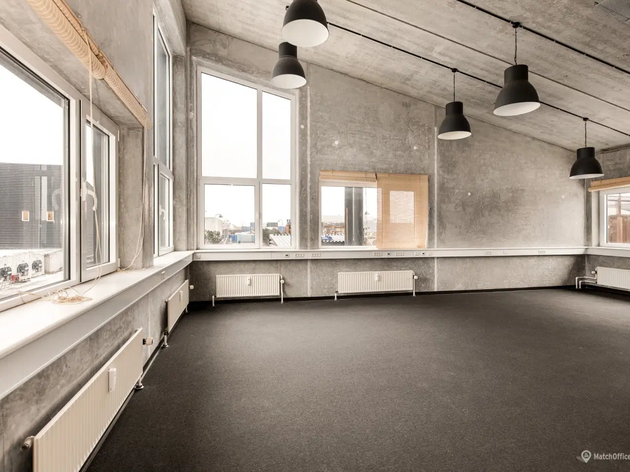 Billede 2 - Kontorlokaler med højt til loftet og havudsigt i Nordhavn