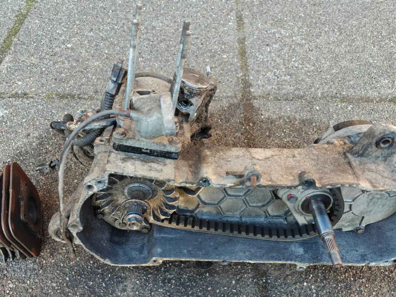 Billede 1 - PGO Comet. Motor