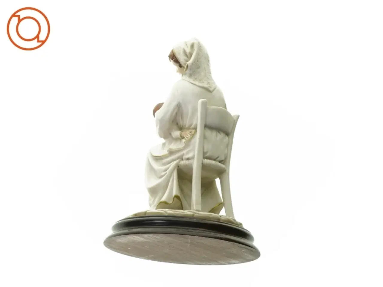 Billede 3 - Figur af ammende moder (str. 30 x 21 cm)