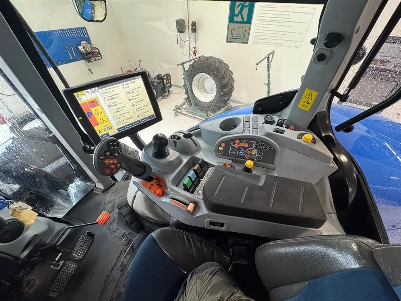 Billede 15 - New Holland T7.315 HD KUN 4400 TIMER OG MED AUTOSTYRING!