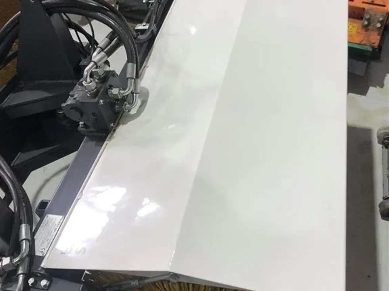 Billede 12 - - - - Ny Rimas fejemaskine hydraulisk