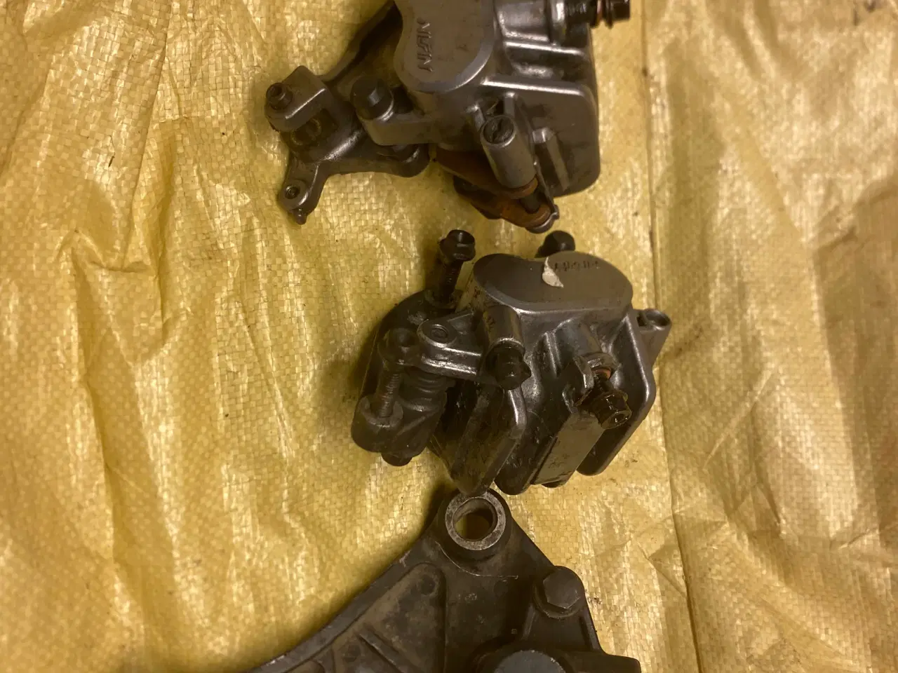 Billede 1 - bremsekalibre fra Honda ST 1100