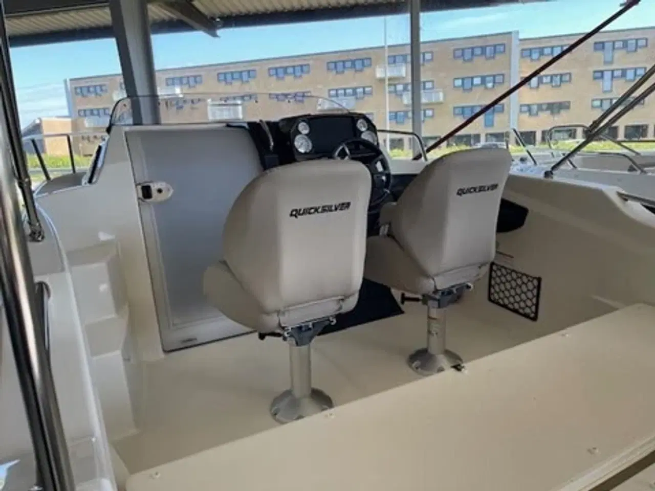 Billede 4 - 555 Cabin med Mariner F80 EFI ELPT brugt