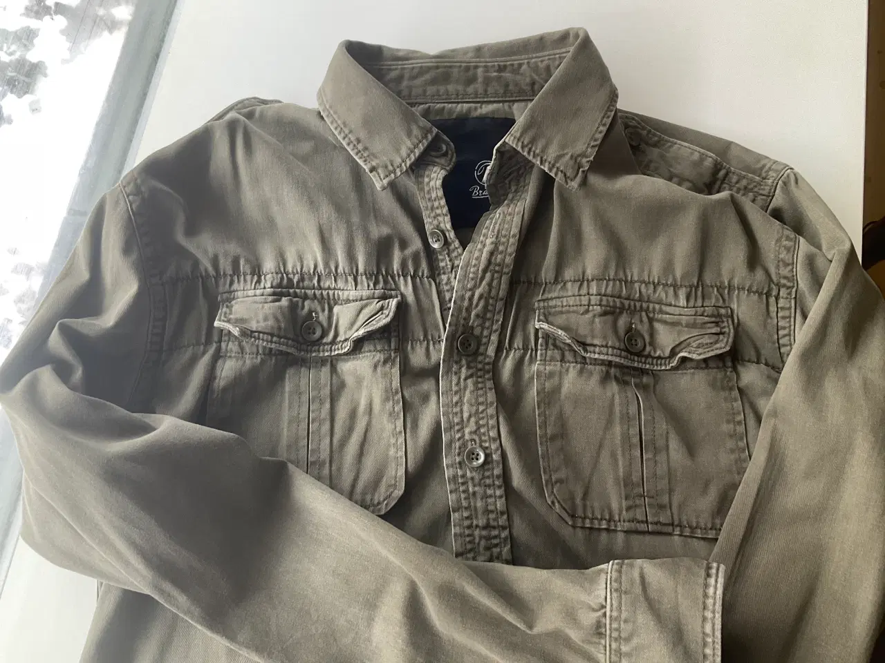 Billede 3 - Grøn Brandit skjorte XL