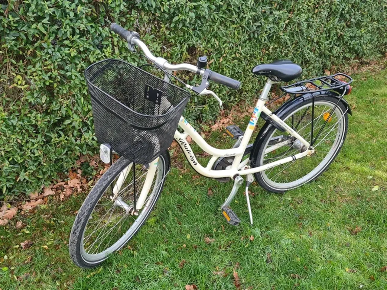 Billede 1 - Køreklar Raleigh Maxinette 24" børnecykel