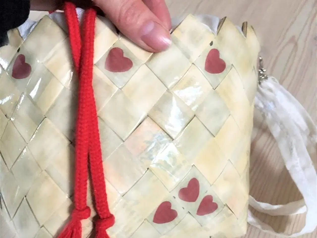 Billede 10 - Håndlavet hjertetaske - valentinsgave til kæresten
