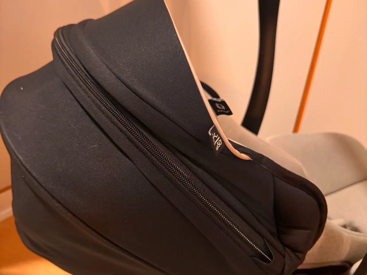 Billede 5 - Joie autostol – brugt som ny • Hurtig handel