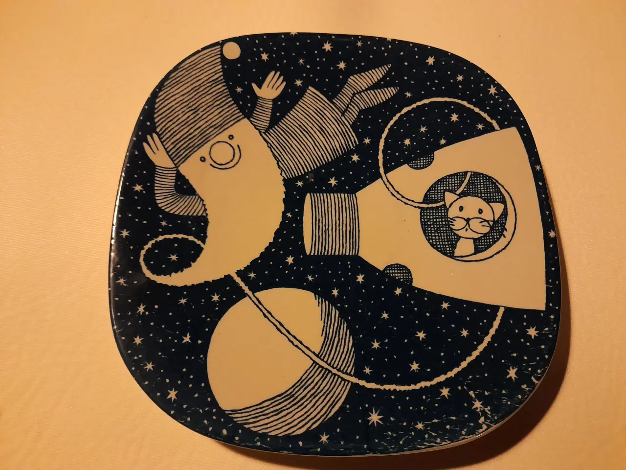 Billede 2 - Juleplatte nisse og kat i rumraket/ Nymølle