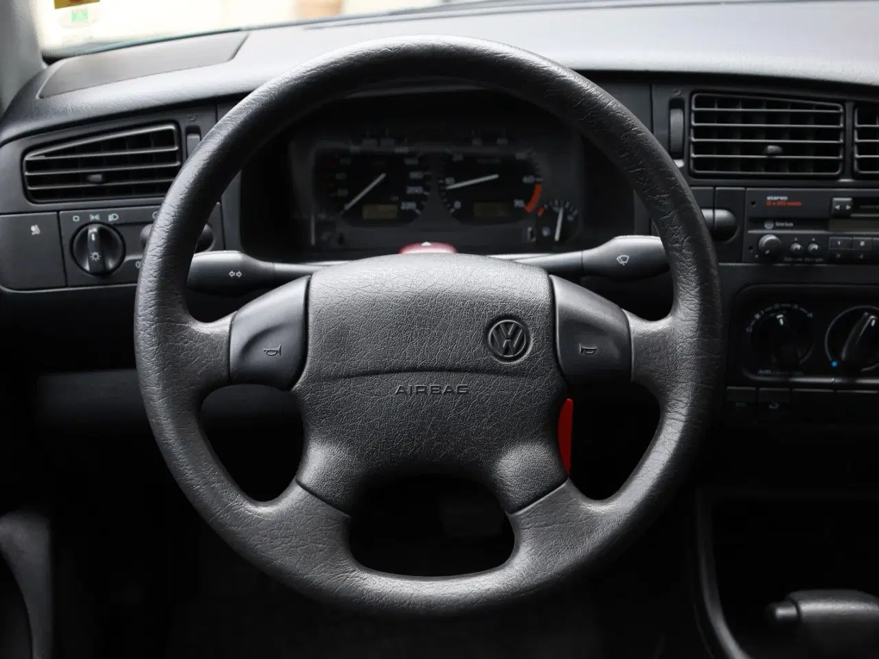 Billede 4 - VW Golf III 1,8 CL aut.