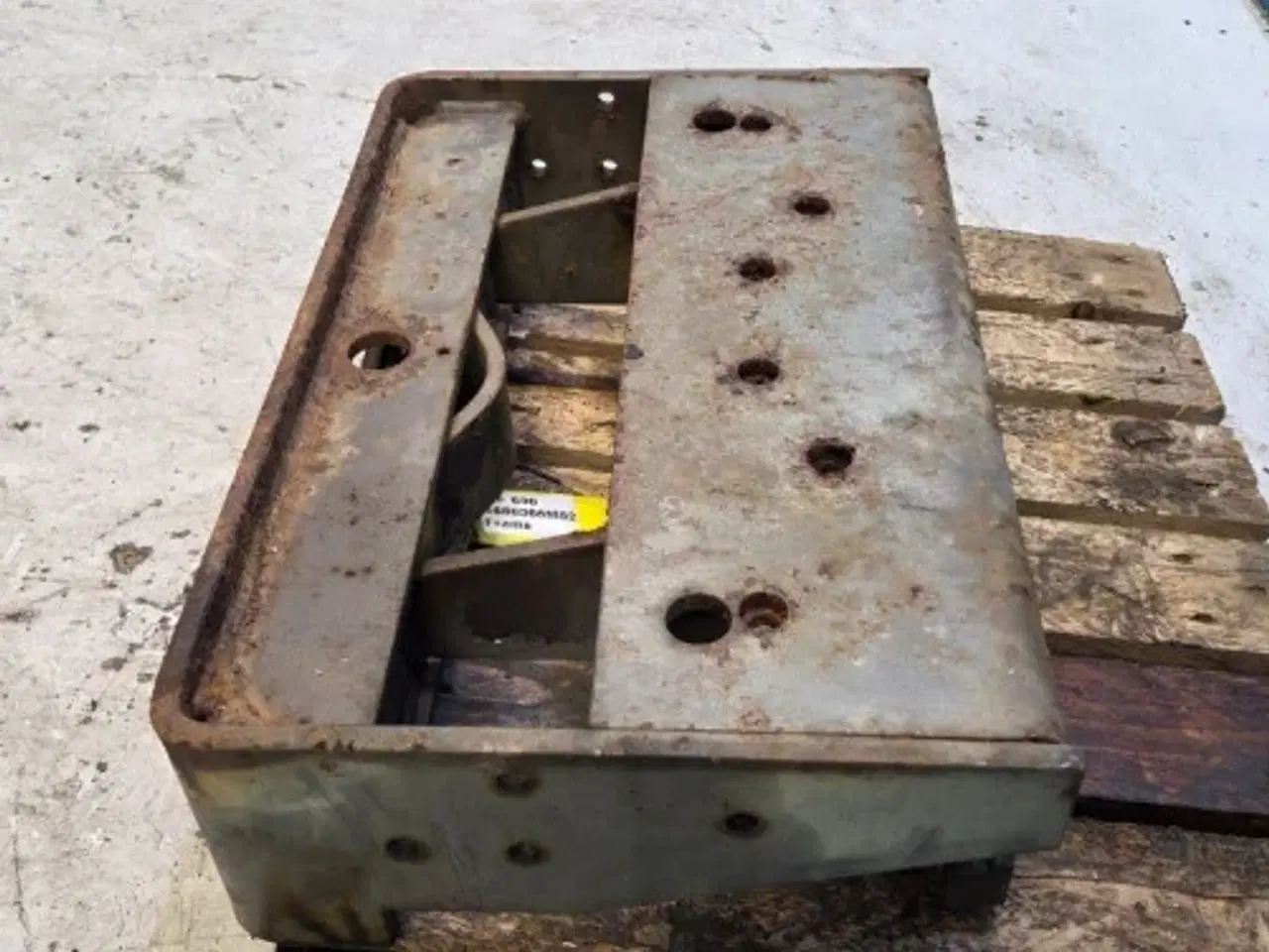 Billede 4 - Massey Ferguson 690 Frame 1686366M92