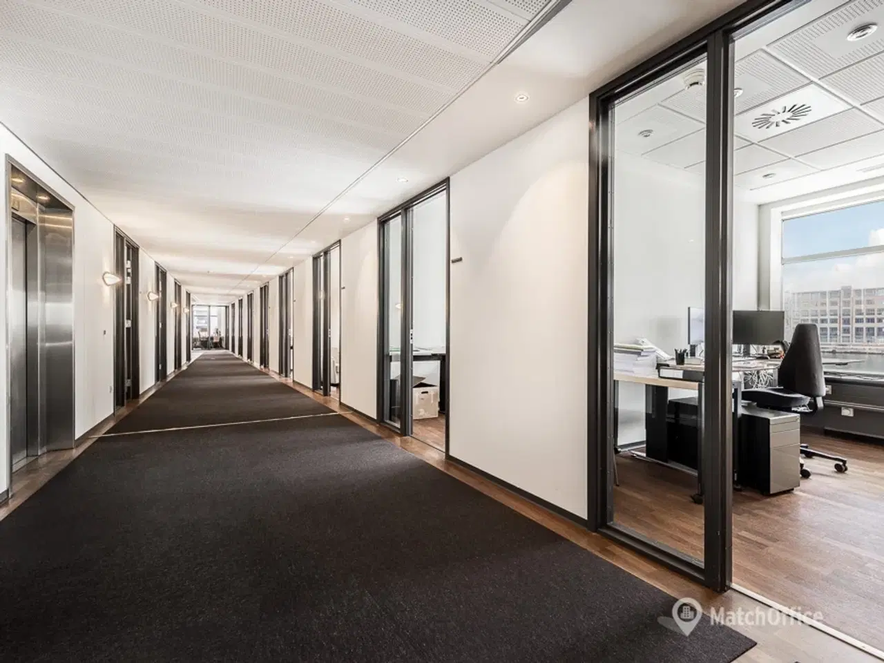 Billede 14 - Velkommen til første parket