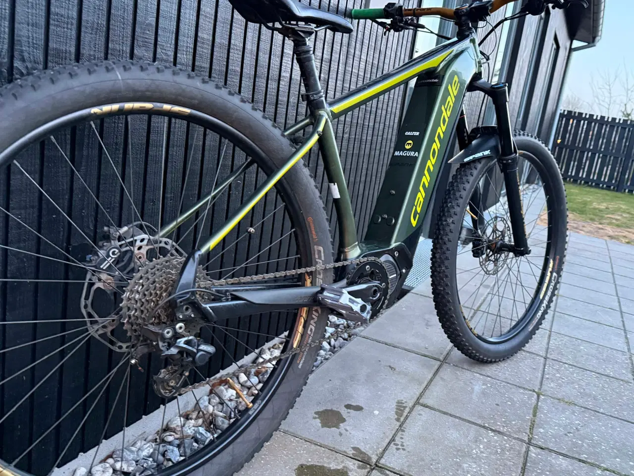 Billede 3 - Elmountainbike med opgraderinger 