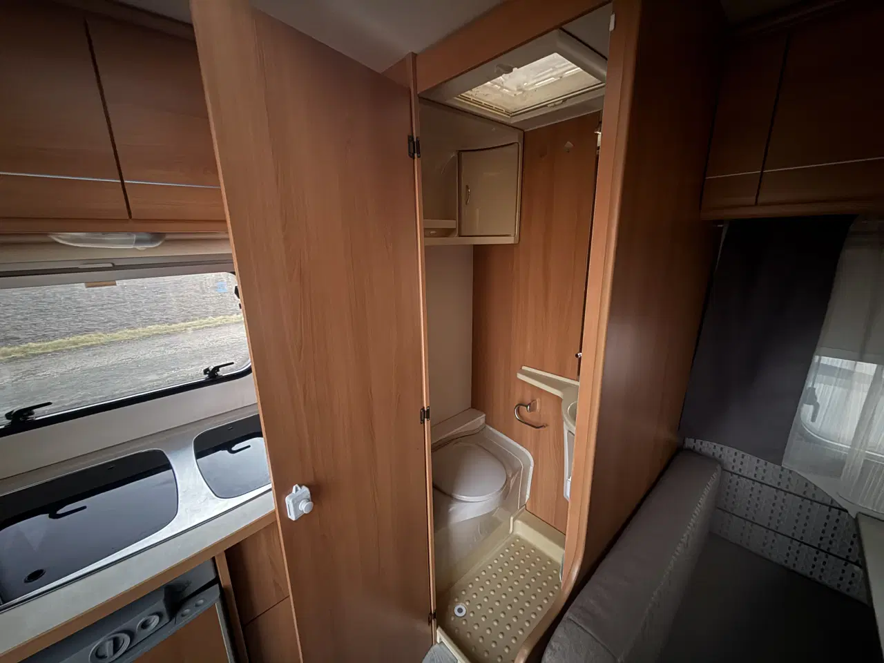 Billede 14 - 2014 Caravelair 460 m/Queens Bed
