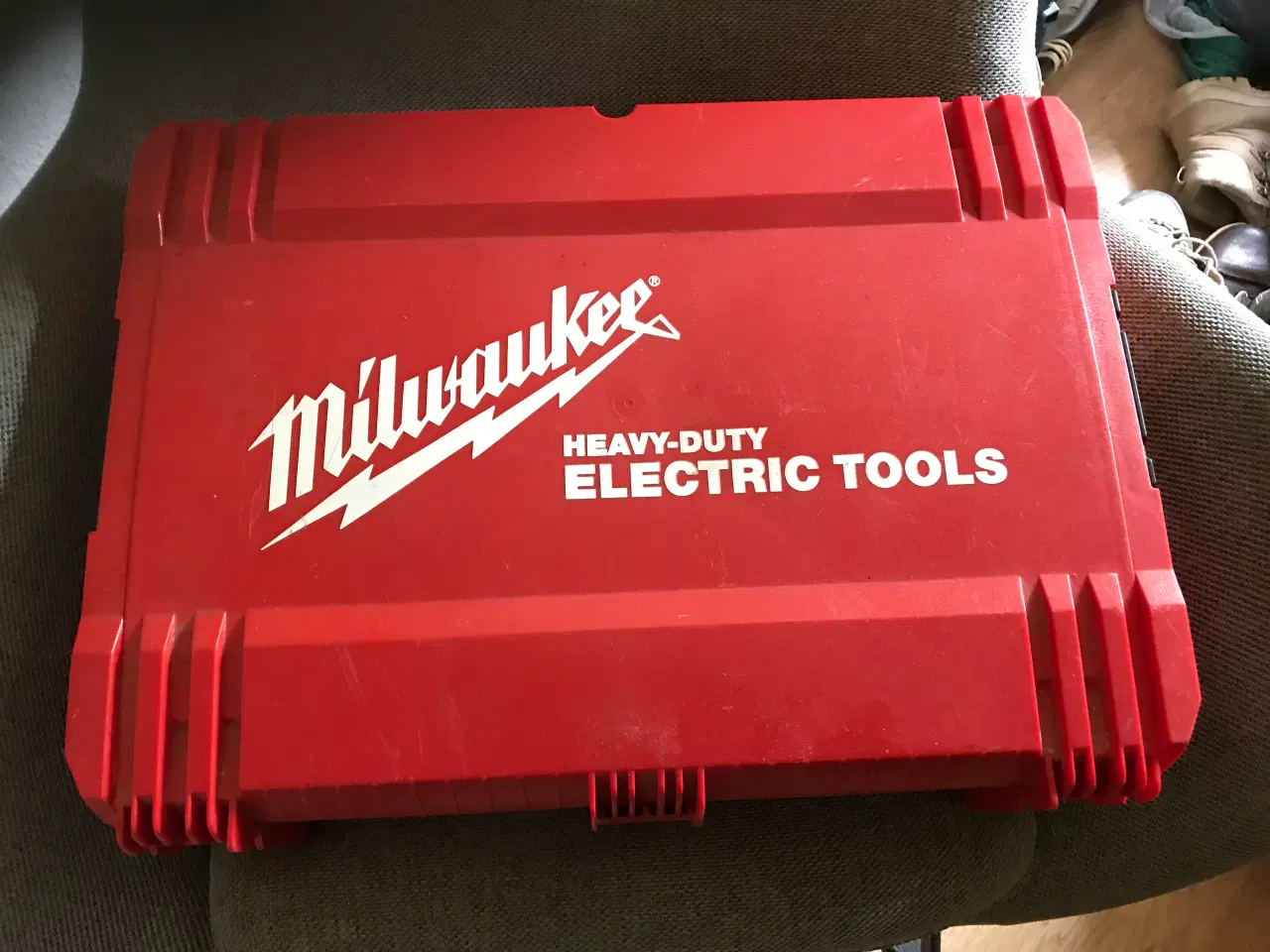 Billede 4 - Skruemaskine Milwaukee 2 Batteri, Oplader, Kuffert
