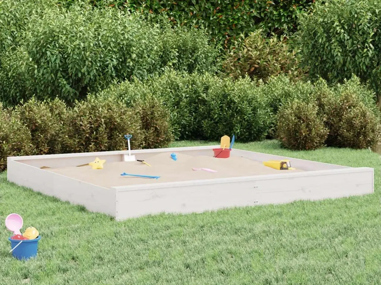 Billede 1 - Sandkasse med sæder firkantet massivt fyrretræ hvid