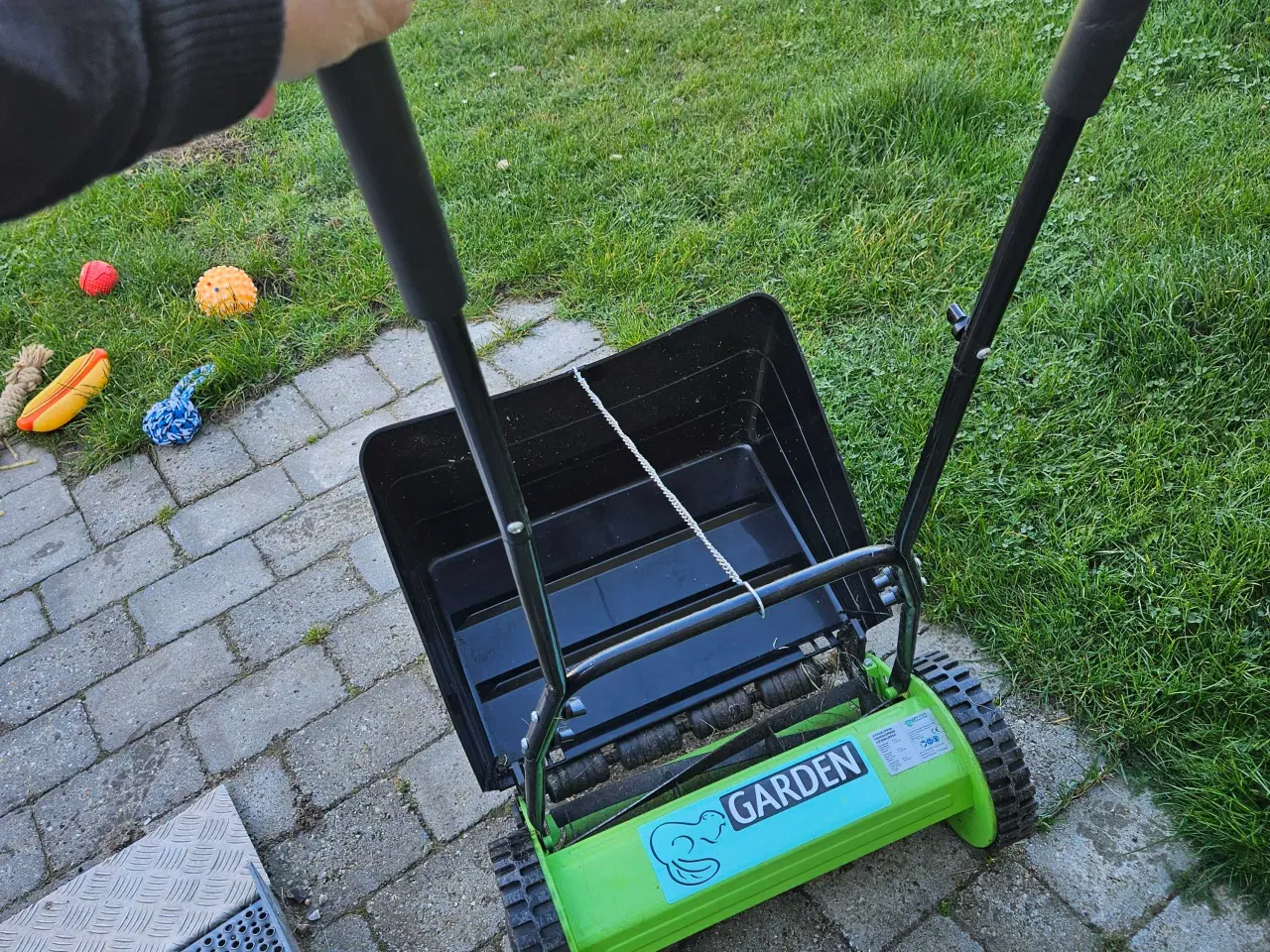 Billede 1 - Håndskubber med opsamler 