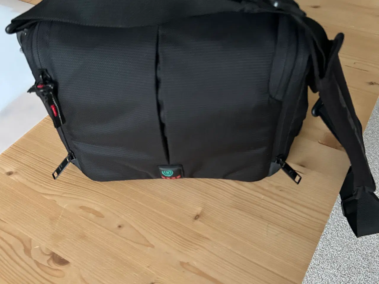 Billede 5 - Canon kamera med tilbehør 