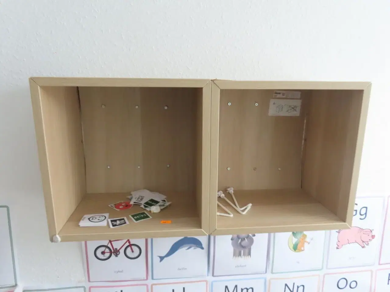 Billede 7 - 2 stk. Borde, stole, m.v.