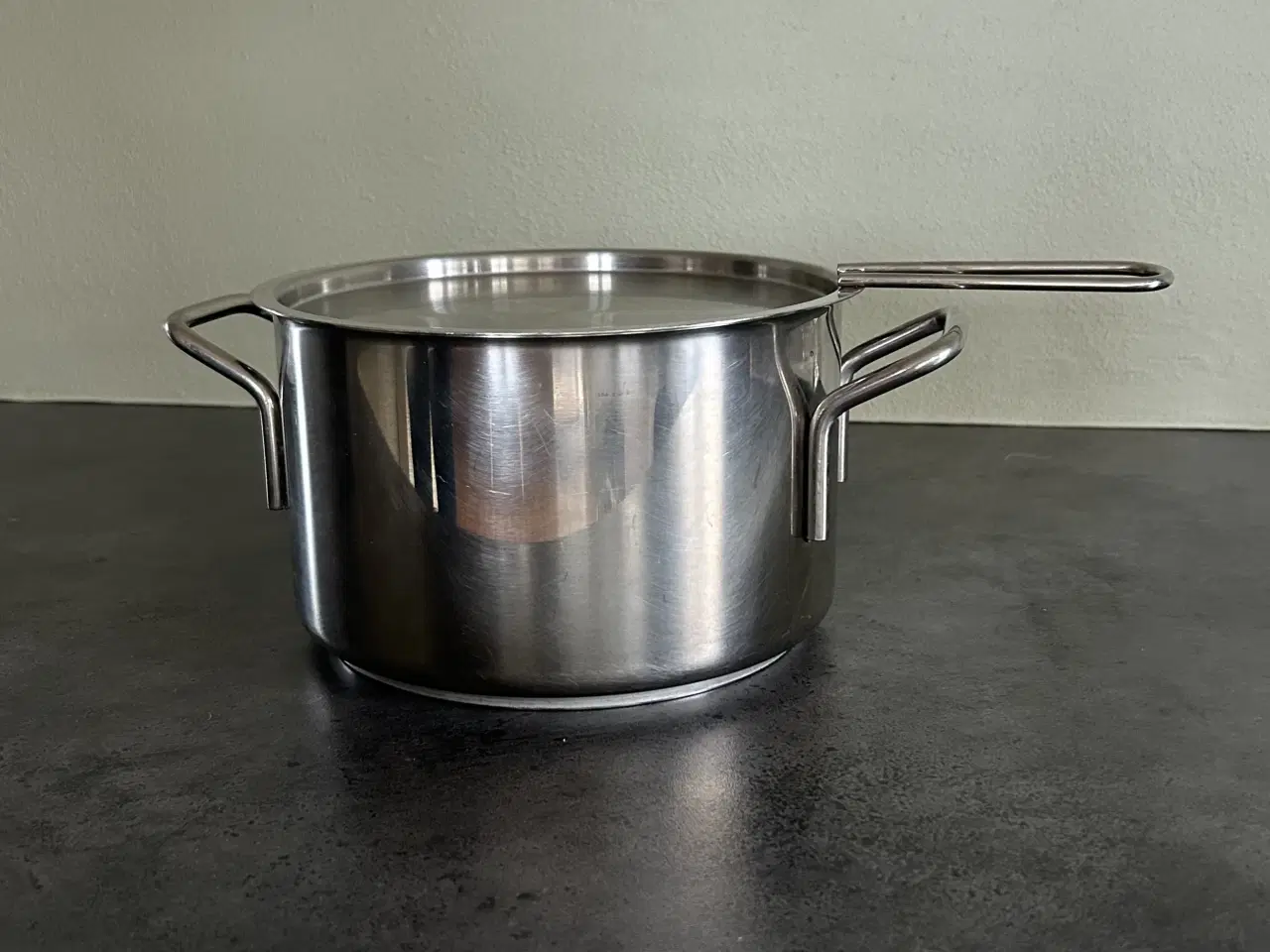 Billede 1 - Eva Trio gryde med tilhørende låg. Rustfrit stål.