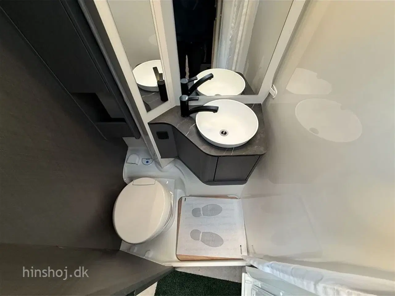 Billede 12 - 2026 - Etrusco I 6900 SB Scandic Edition Aut Etrusco by Hymer er Italiensk Elegance og Komfort fra Hinshøj Caravan