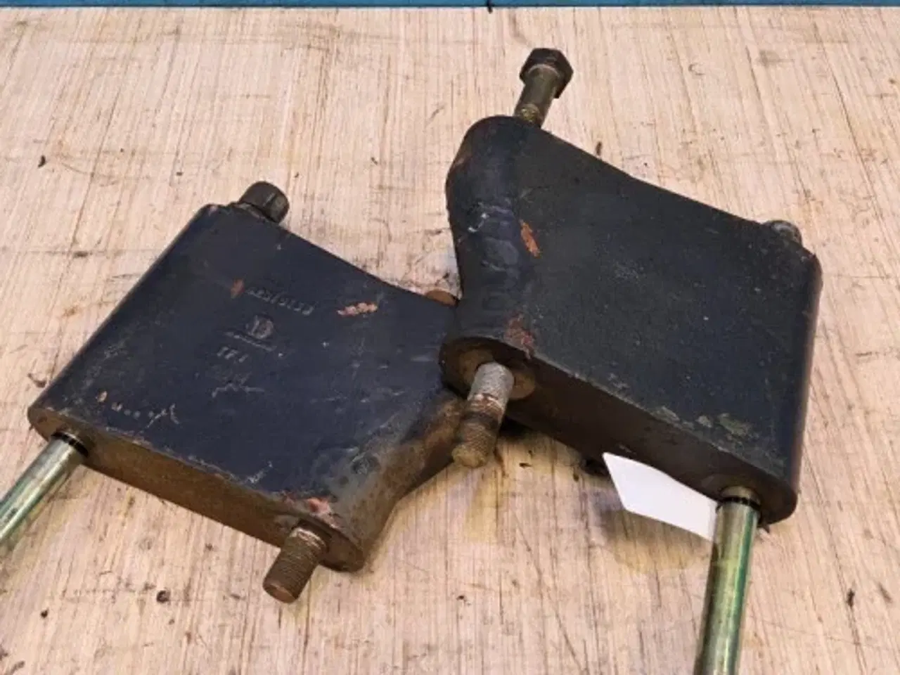 Billede 7 - New Holland TM190 Support Sæt 82016138