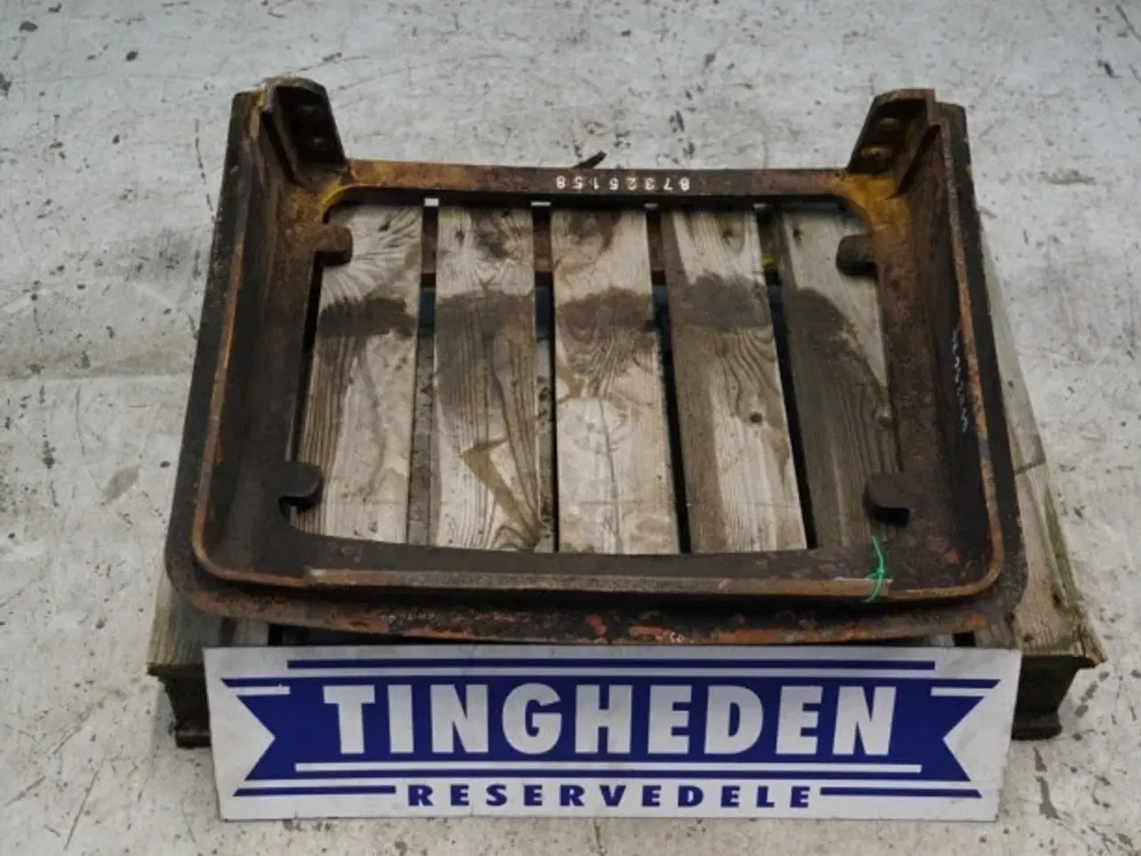 Billede 1 - New Holland LB115 Skærmdele 85825070