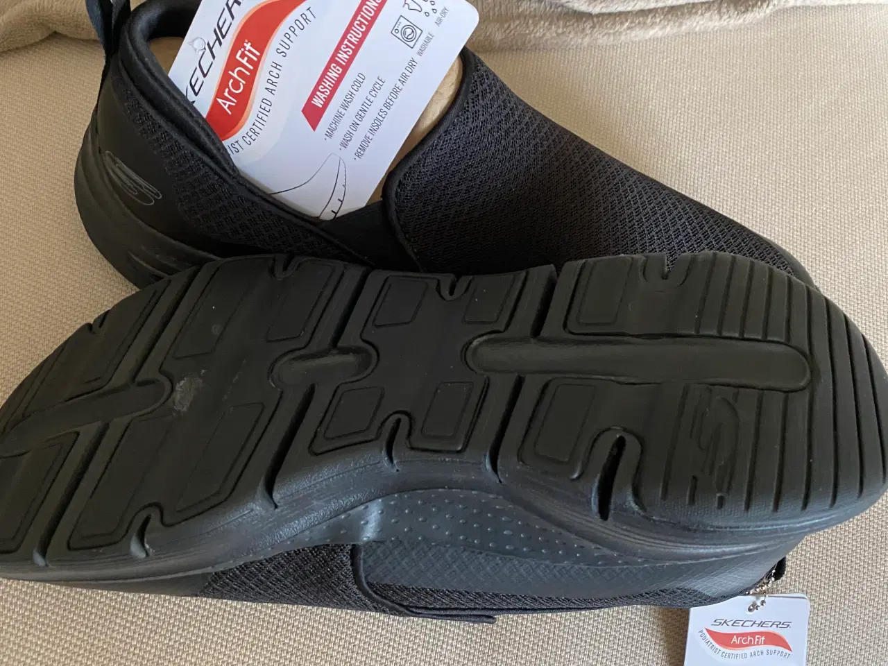 Billede 3 - Skechers Arch Fit helt nye