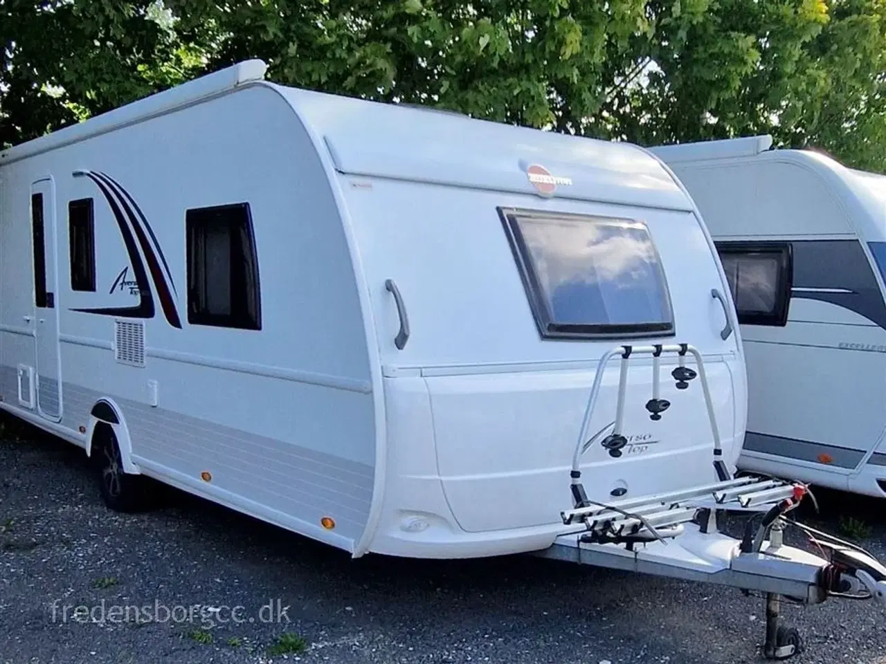 Billede 5 - 2017 - Bürstner Averso Top 560 TK   1 Ejers velholt køjevogn.