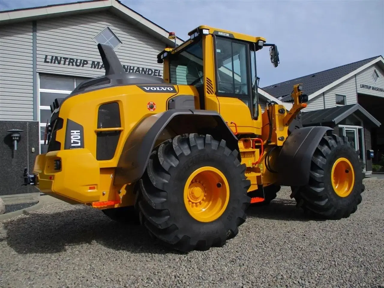 Billede 2 - Volvo L 70 H 2, AGRICULTURE DK-maskine, Co-Pilot & med 750mm Michelin MEGA X BIB hjul.