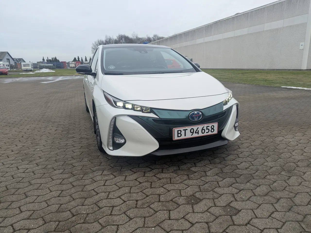 Billede 1 - TOYOTA Prius Plugin-Hybrid