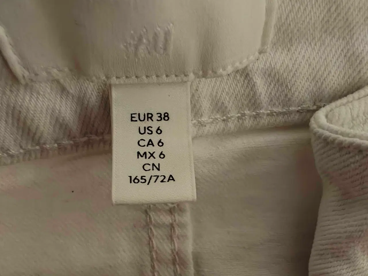 Billede 5 - 3 par Jeans fra weekday og H-M