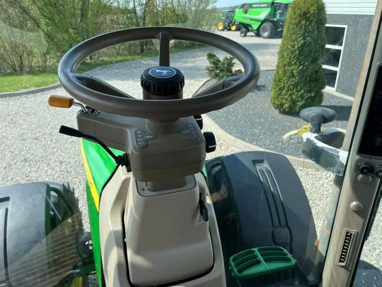 Billede 6 - John Deere 7280R Med næsten nye dæk på og frontlift.