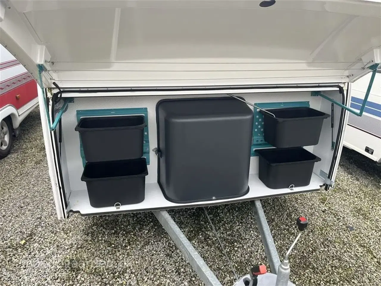 Billede 4 - 2020 - Adria Aviva 400 DK