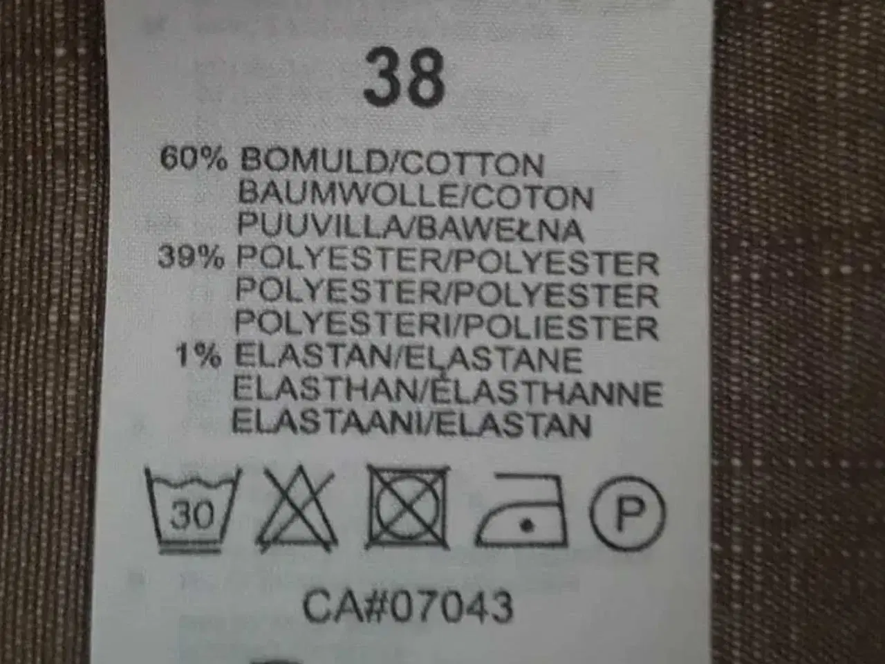 Billede 7 - Brandtex jakke str. 38