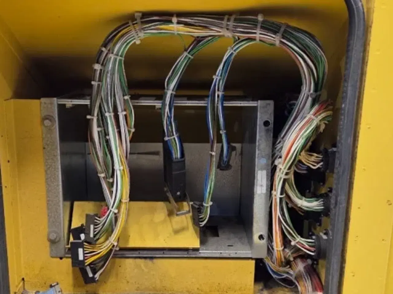 Billede 12 - New Holland TX68 Kassepanel 84001523