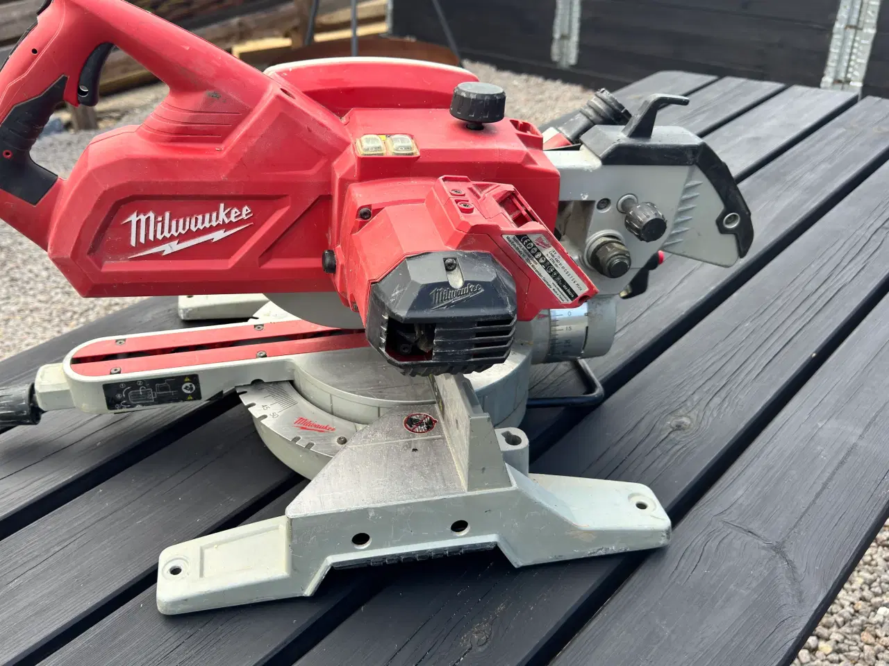 Billede 2 - Milwaukee kap/gearingssav på batteri