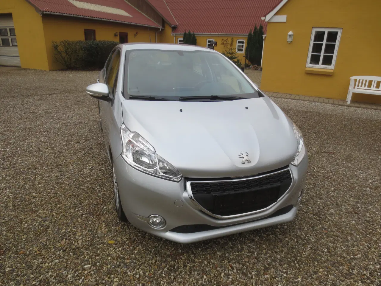 Billede 3 - Peugeot 208 1.2 VTi Km 78000.