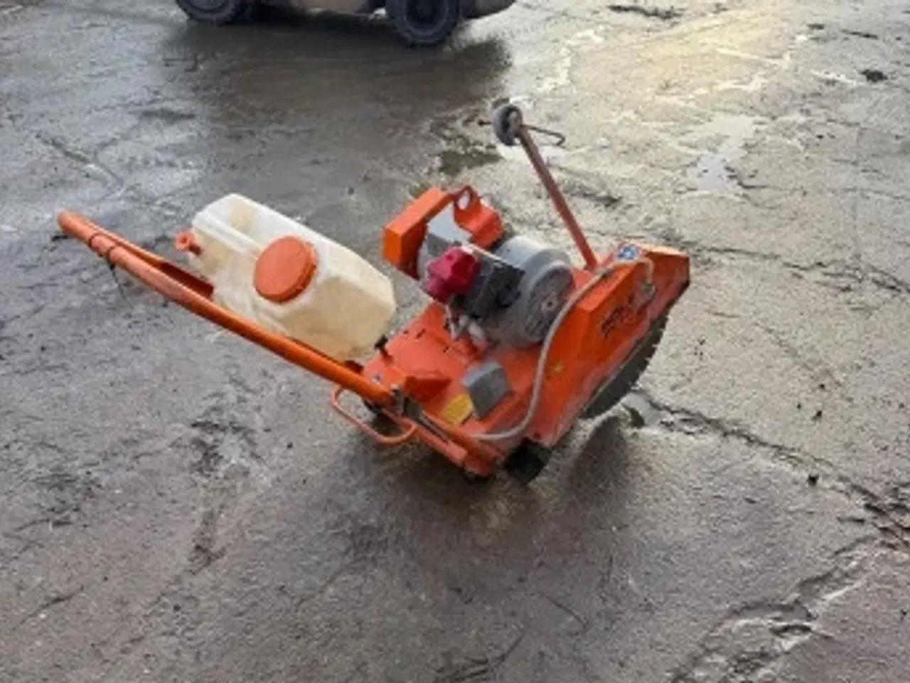 Billede 2 - Gölz skæremaskine