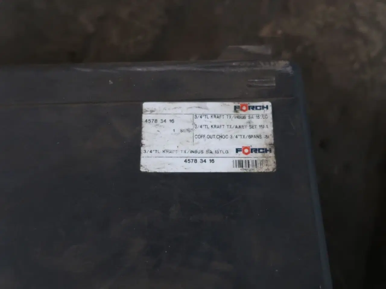 Billede 2 - Kasse med specialværktøj FORCH