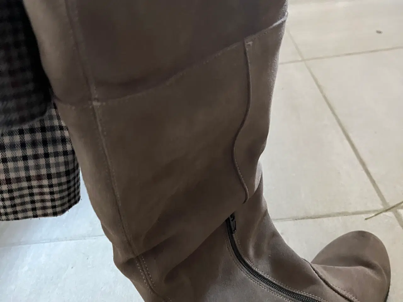 Billede 2 - Varm og rigtig godt stand