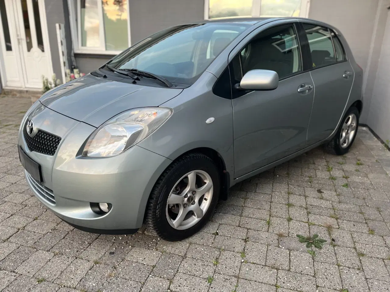 Billede 1 - Toyota Yaris 1,3 Sol M/M