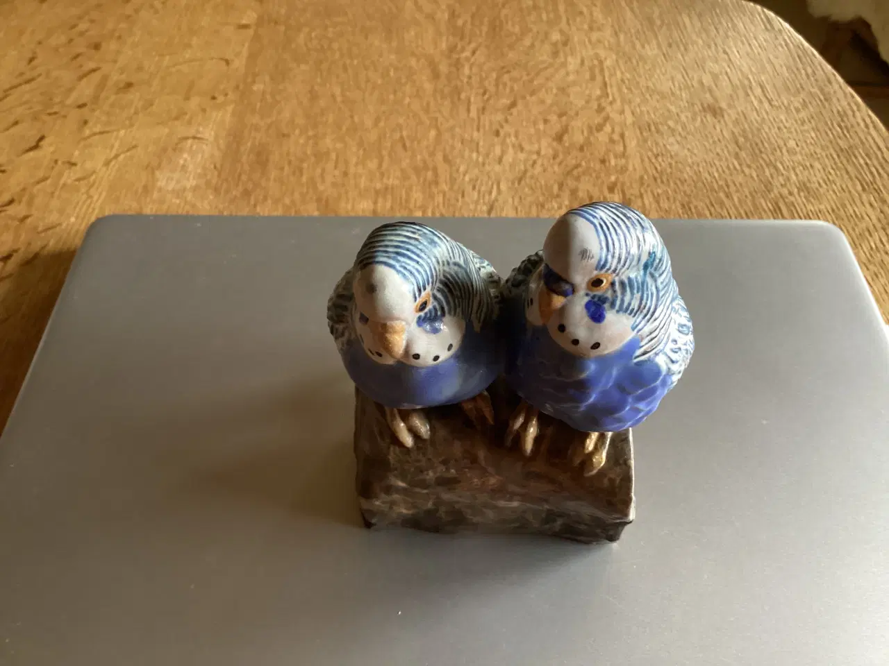 Billede 5 - Kgl Blå Undulatpar stentøj (Jeanne Grut)