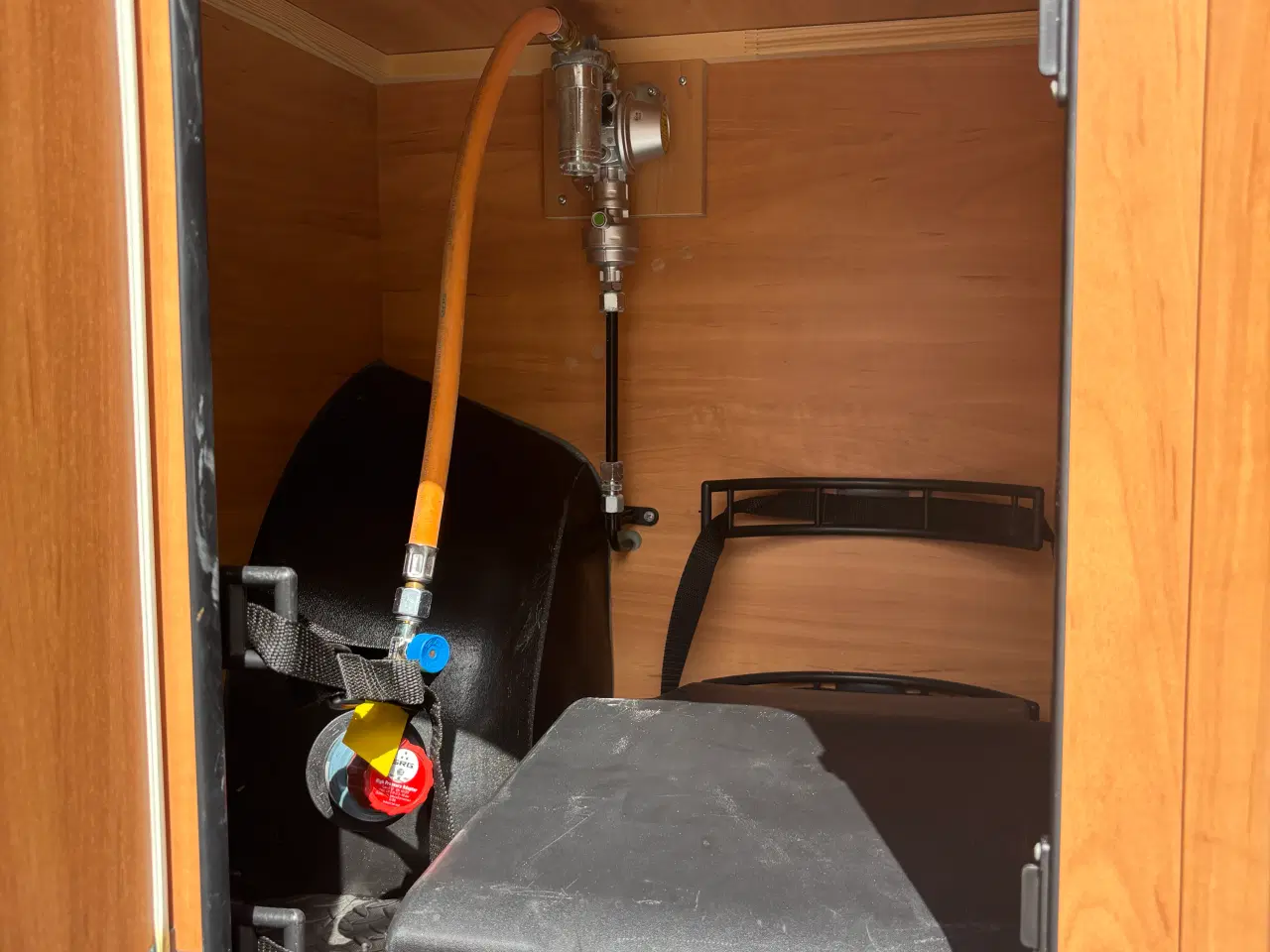 Billede 5 - Autocamper til salg - Pössl Win2plus 