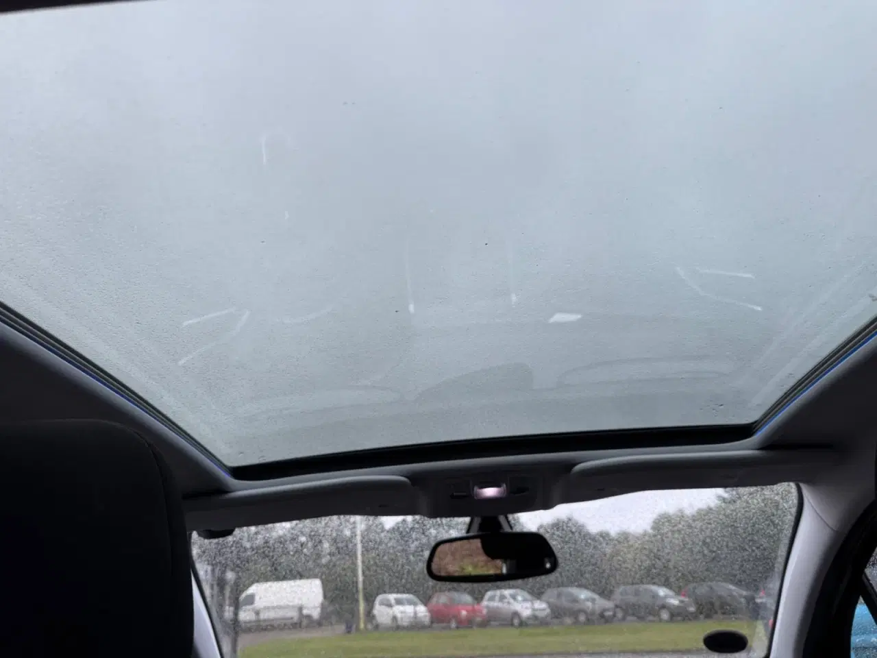 Billede 8 - Peugeot 208 1,2 VTi Allure Sky